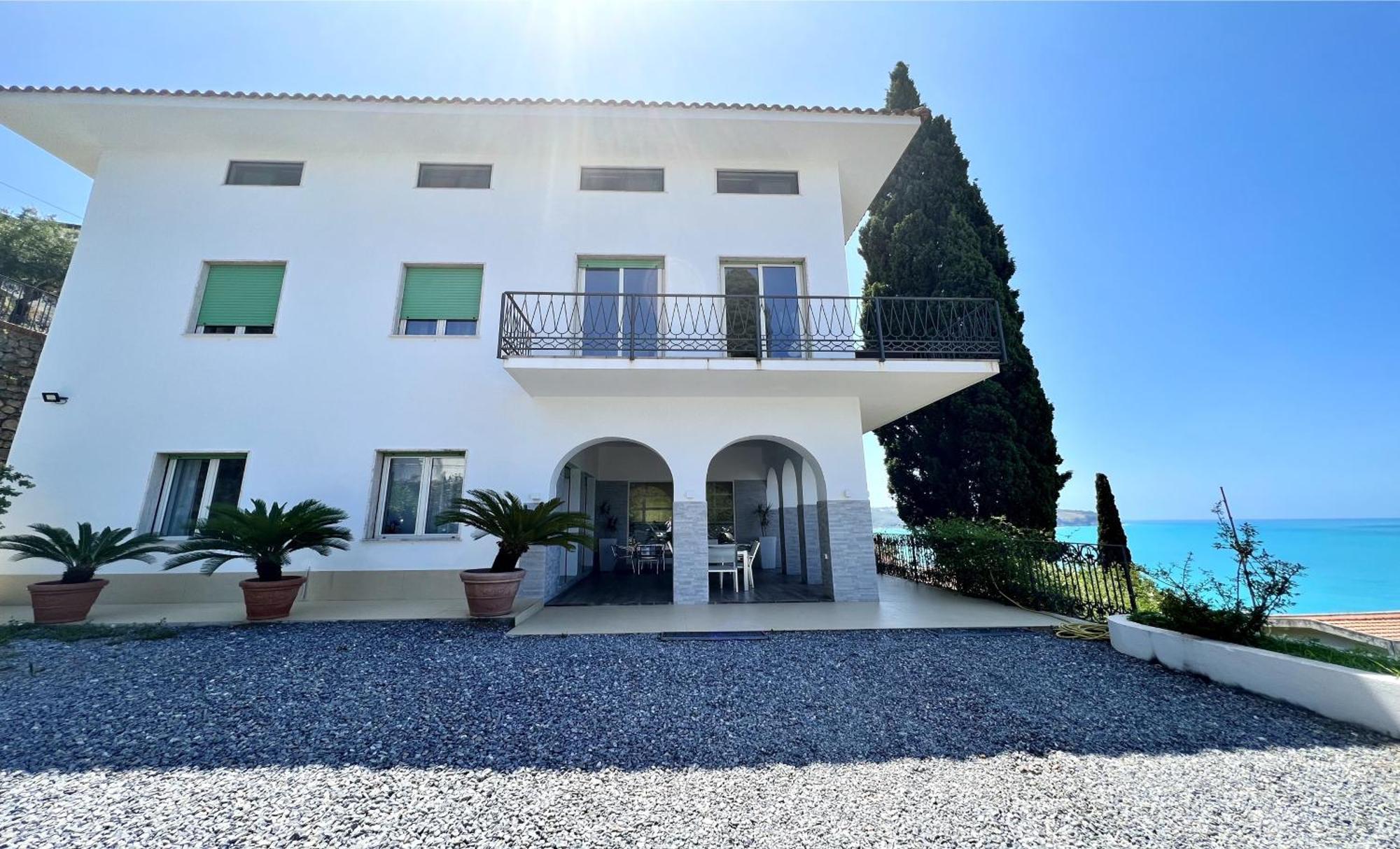 Villa Nappi Bed & Breakfast プラーイア・ア・マーレ エクステリア 写真